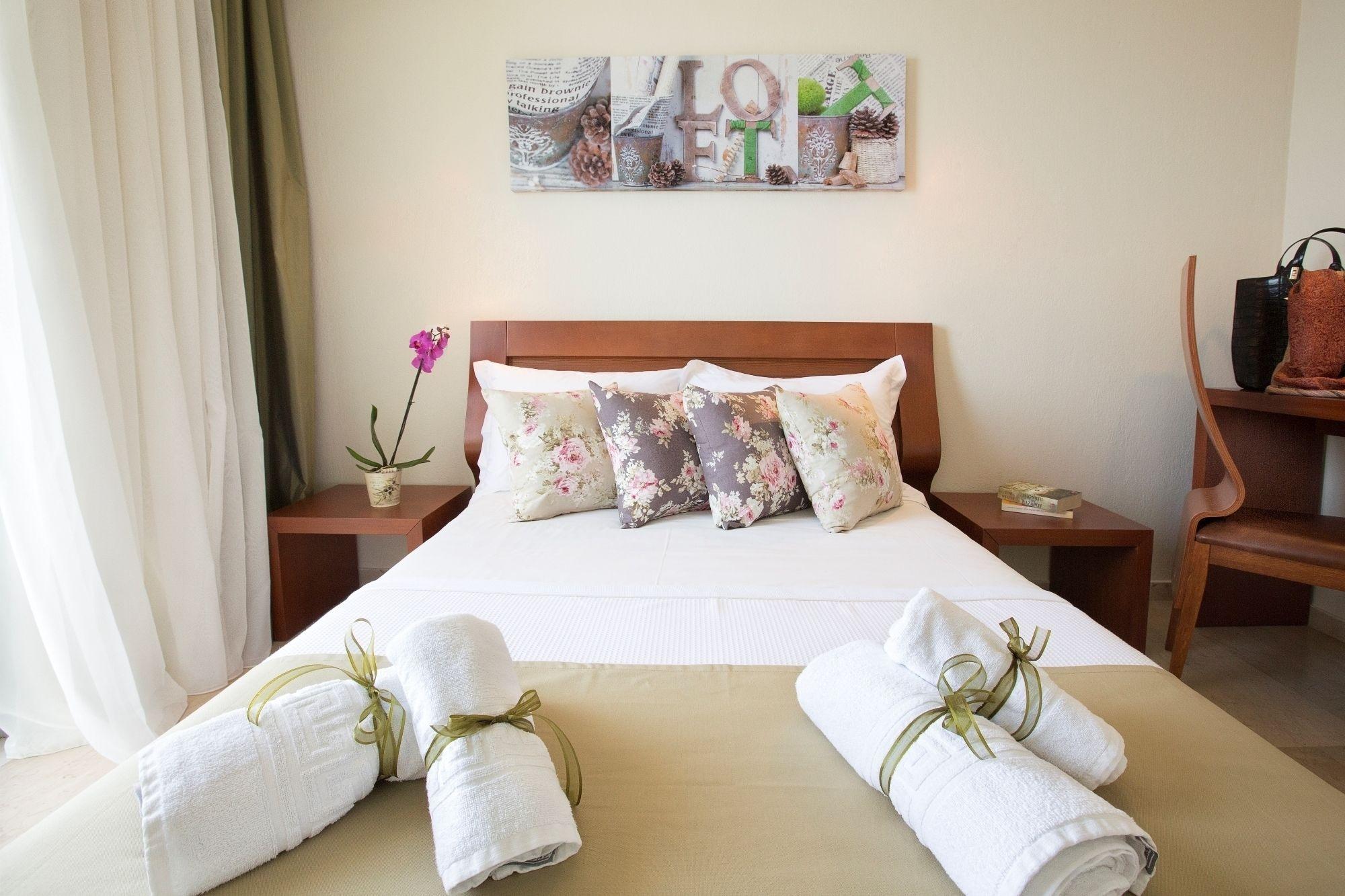 Aurora Beach Hotel Άγιος Ιωάννης Περιστερών Εξωτερικό φωτογραφία